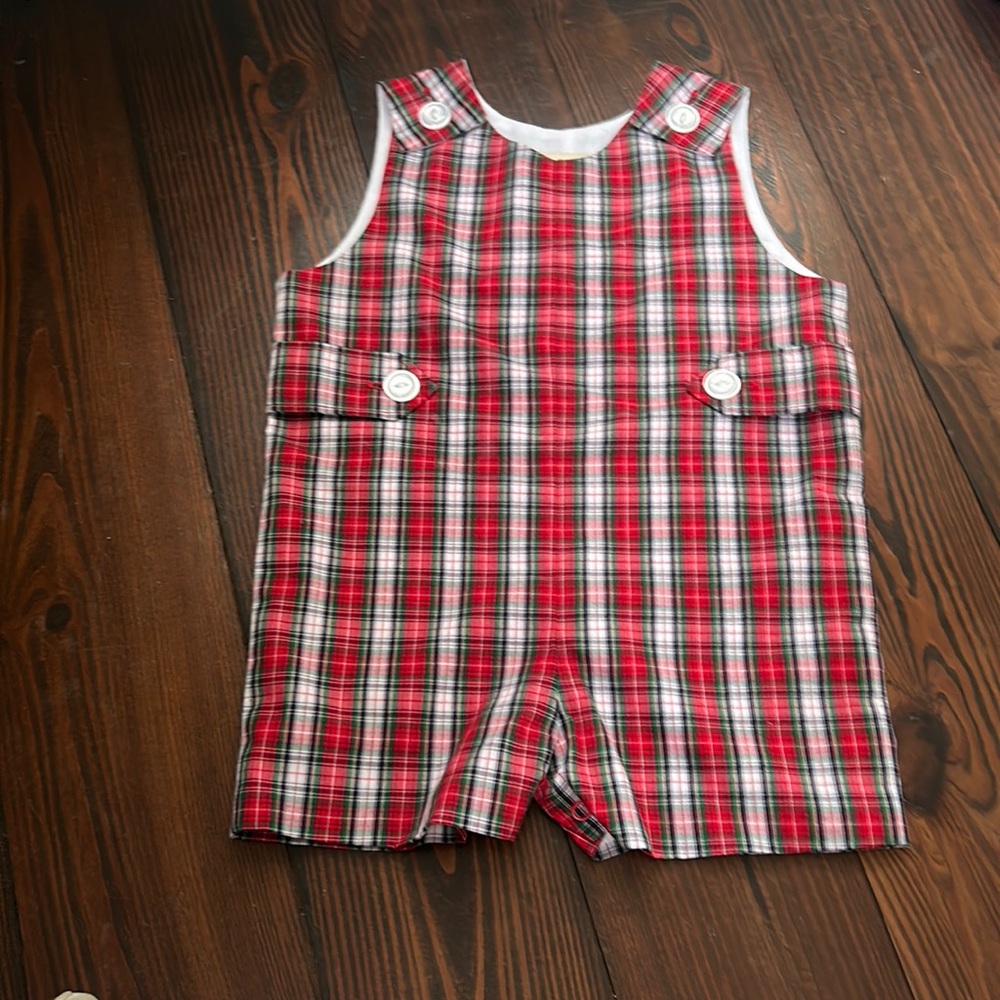 TBBC Beaufort Bonnet shorttall Christmas plaid outfit. Size 18/24 months.